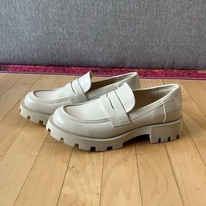 Dream Pairs Retro Loafers